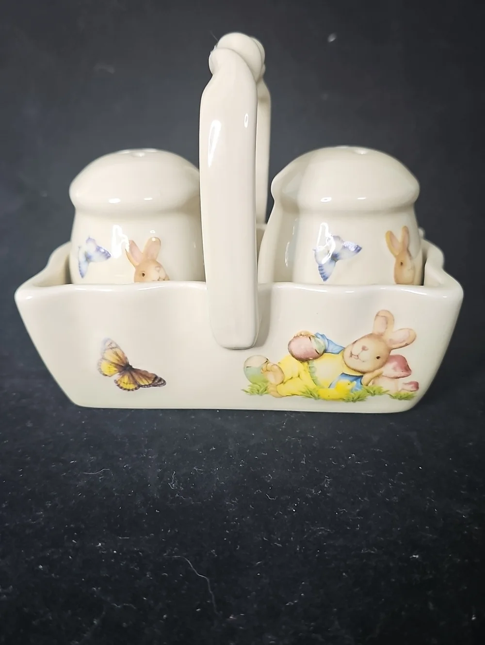 Ceramic Bunny Salt & Pepper Set with Basket